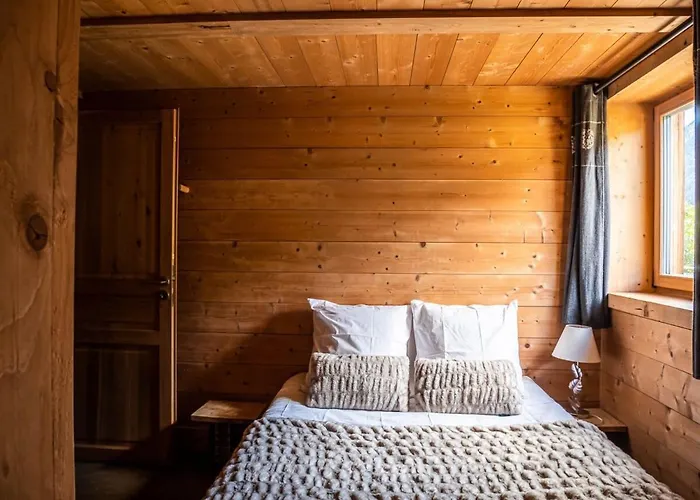 Casa de Férias Demi Au Coeur De - Zefi *